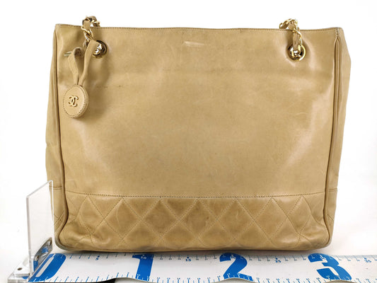 CHANEL Lambskin Matelasse Chain Tote Bag