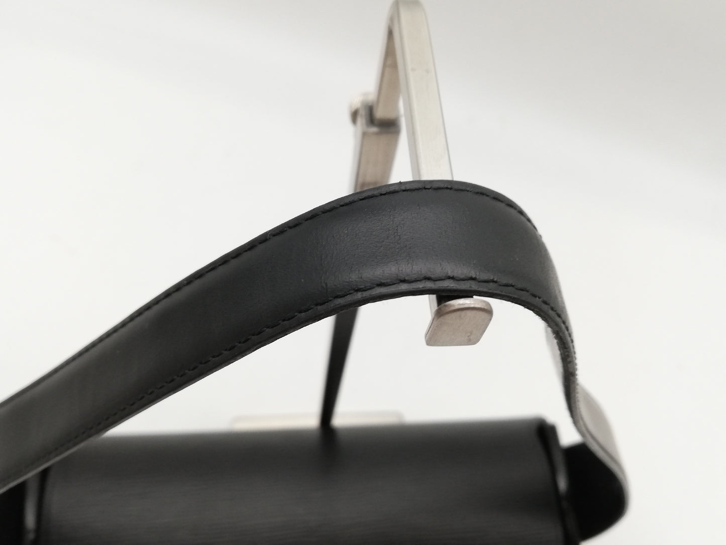 LOUIS VUITTON Epi Nocturne M52172 Noir Shoulder Bag