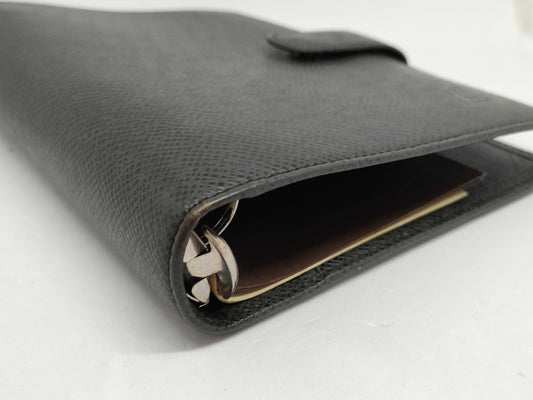 LOUIS VUITTON Taiga Agenda MM Notebook Cover