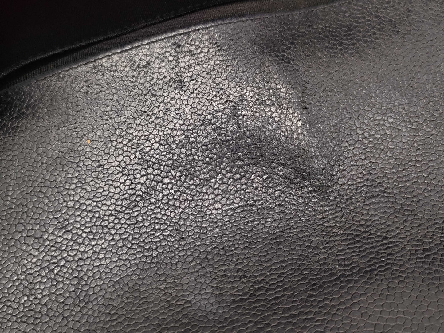 CHANEL Boy Chanel 25 Caviar Leather V-Stitch Chain Shoulder Bag with Seal