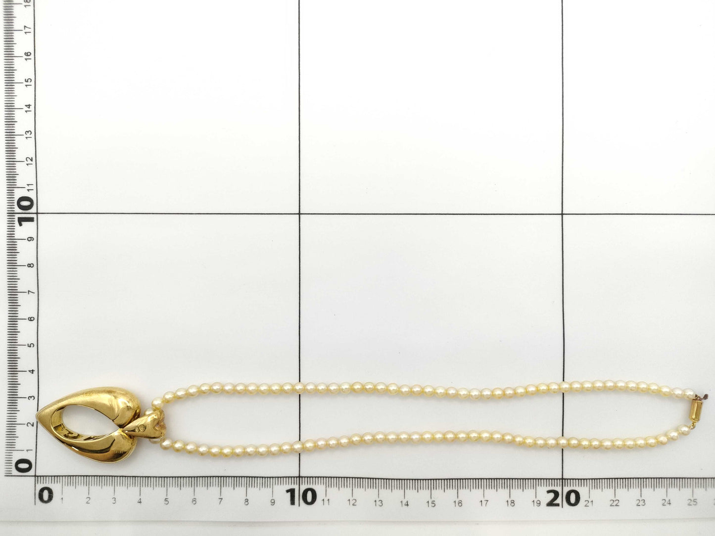 PIAGET Heart Pearl Necklace, 750/18K/14K Gold, 30.5g, Diameter: Approx. 4.1mm-4.3mm