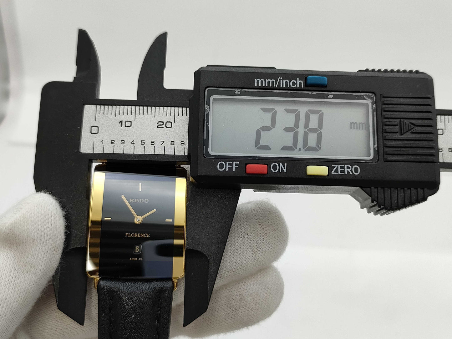 160.3605.2N 01997421 Quartz Unmoving Women's Watch