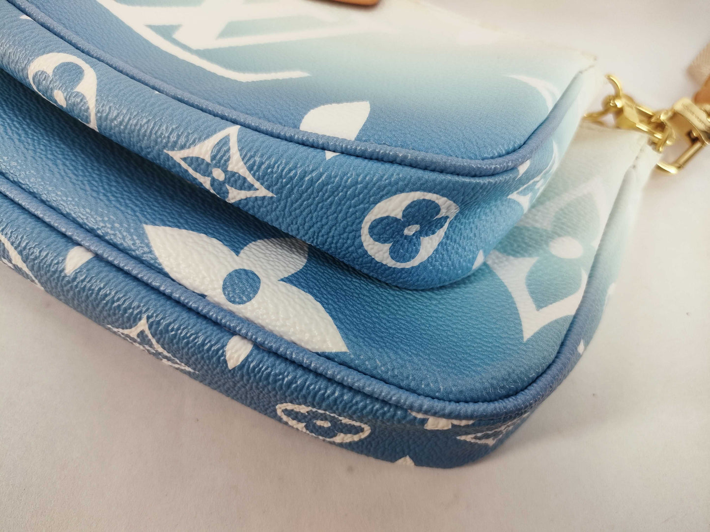 LOUIS VUITTON M57633 Monogram Multi Pochette Accessoires Blue/White M57633 RFID Verified Shoulder Bag