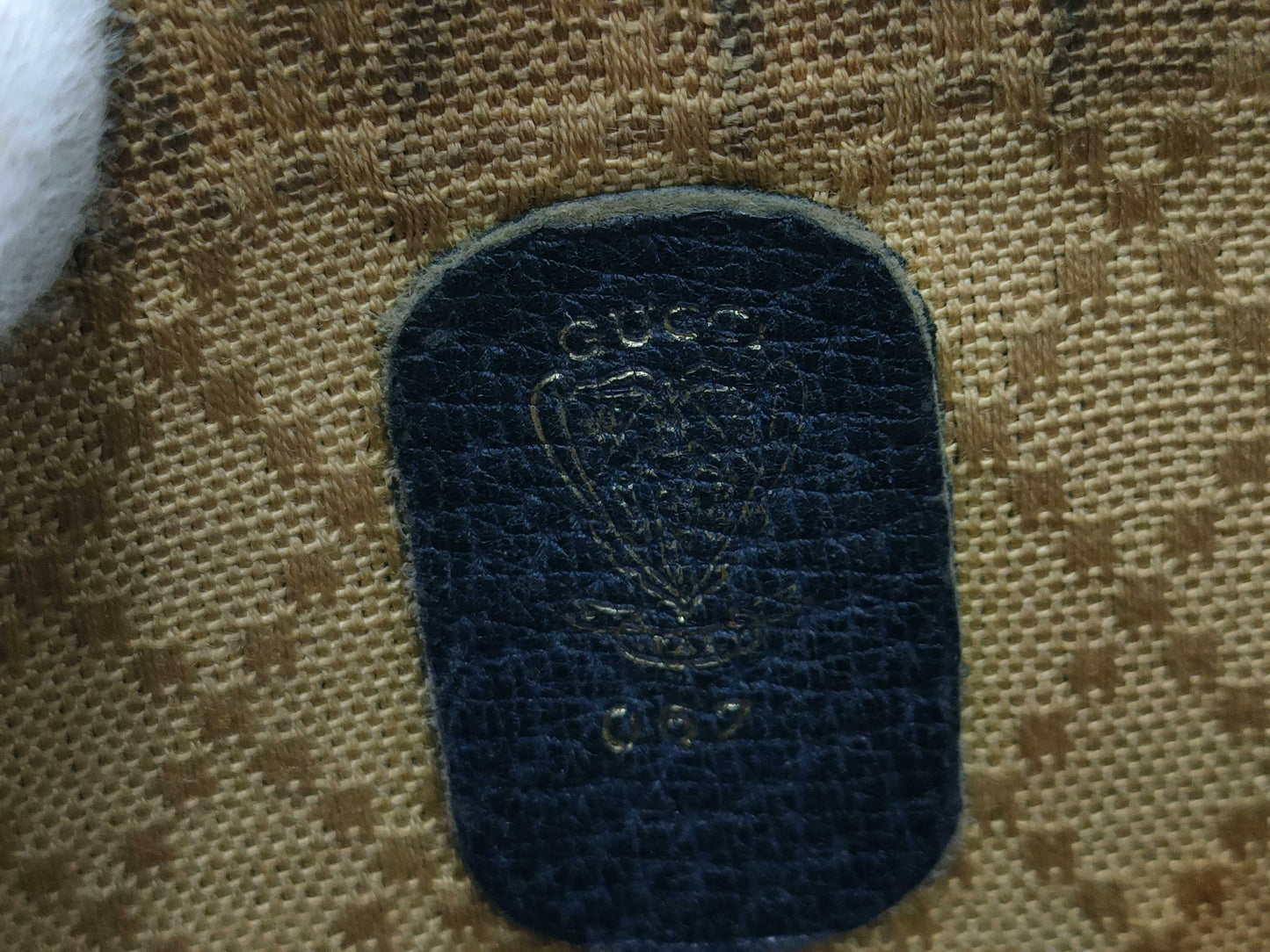 GUCCI GG Supreme Old Shoulder Bag