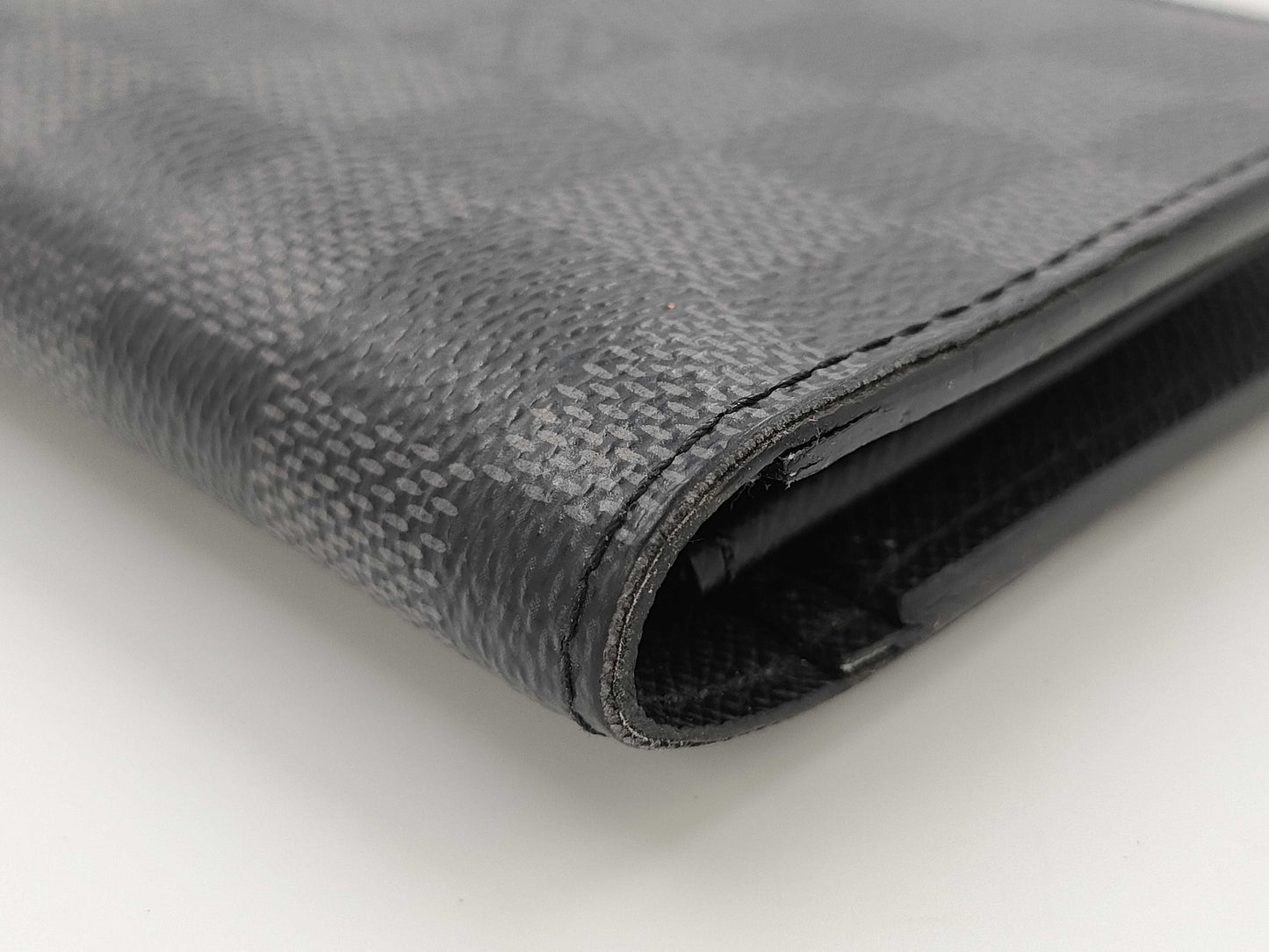 LOUIS VUITTON Graphite Brazza Wallet