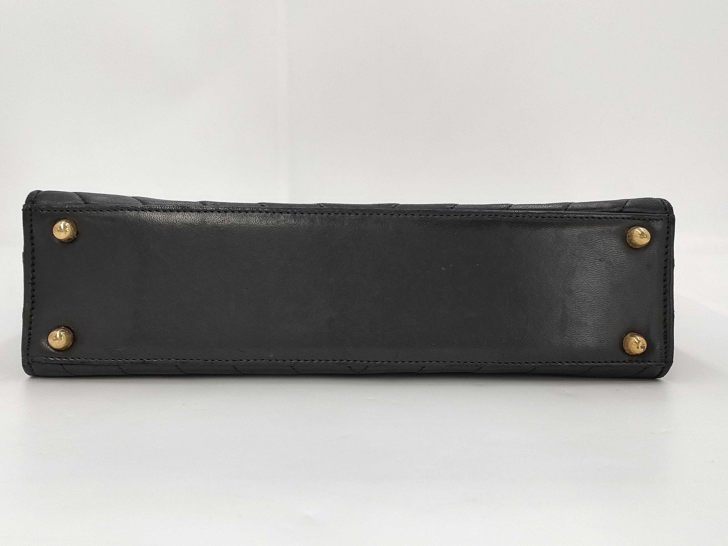 CHANEL Lamb V Stitch Circle Coco Mark Shoulder Bag