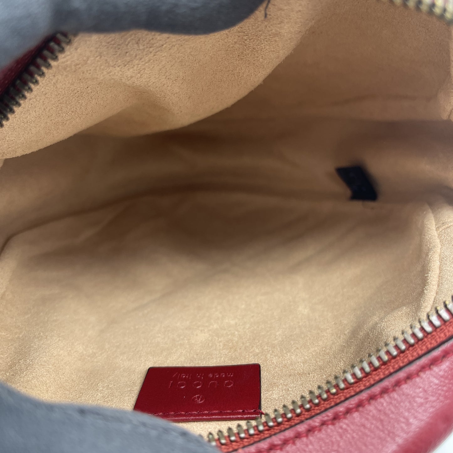 GUCCI Gucci Velvet Round Shoulder Bag