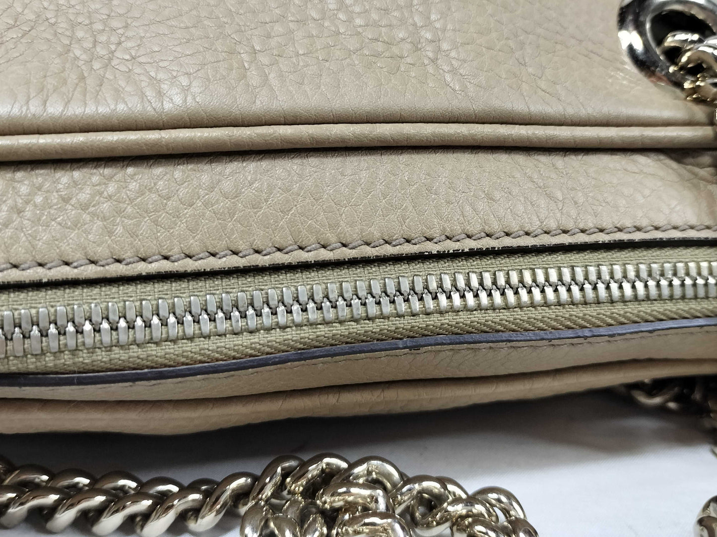 GUCCI Leather GG Chain Fringe Handbag