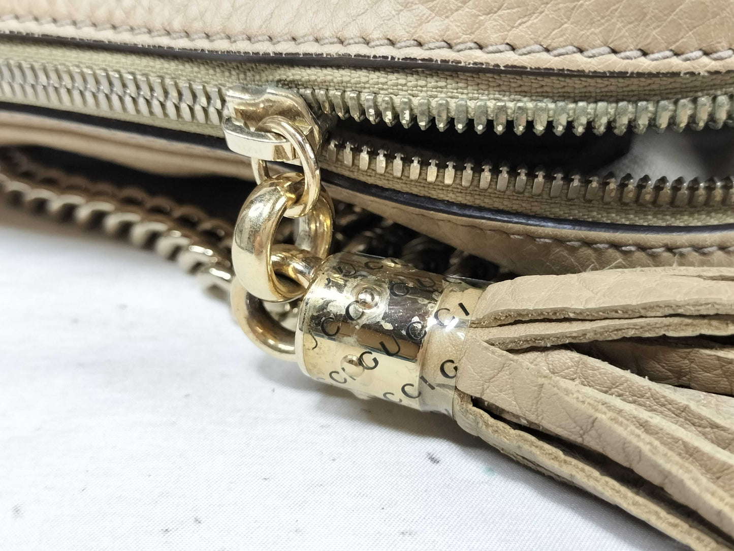 GUCCI Leather GG Chain Fringe Handbag