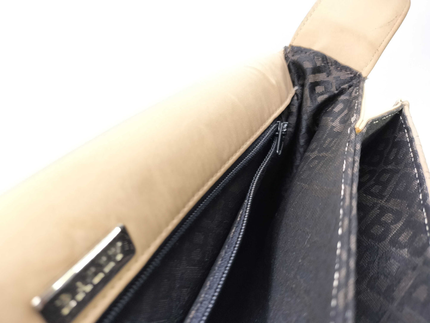 BALLY . Shoulder bag