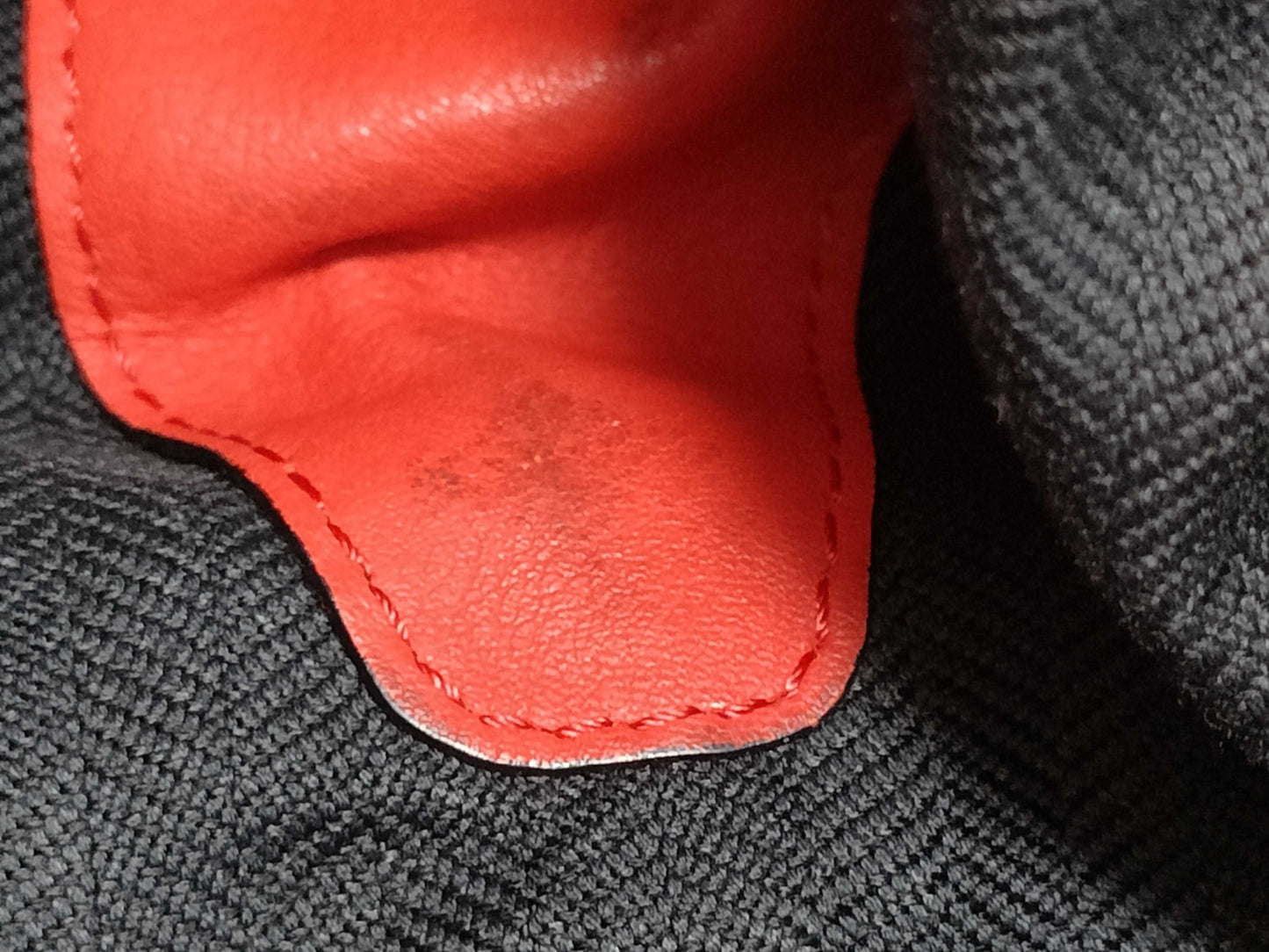 LOEWE Hammock Medium Red Shoulder Bag