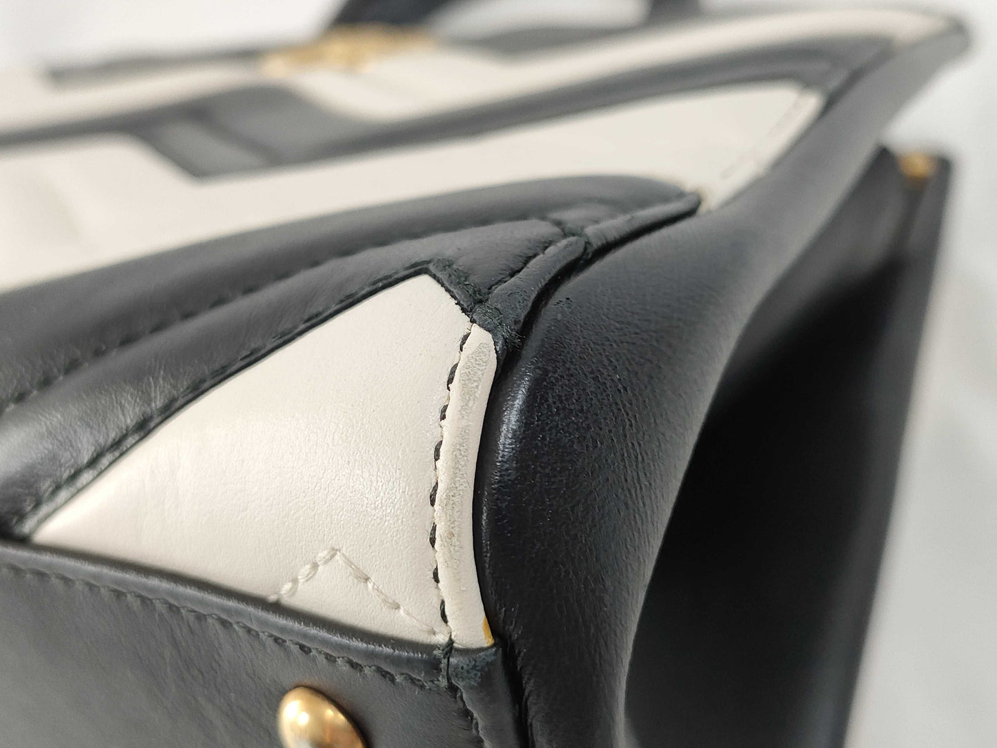 GUCCI 2-Way Bag GG Marmont Handbag