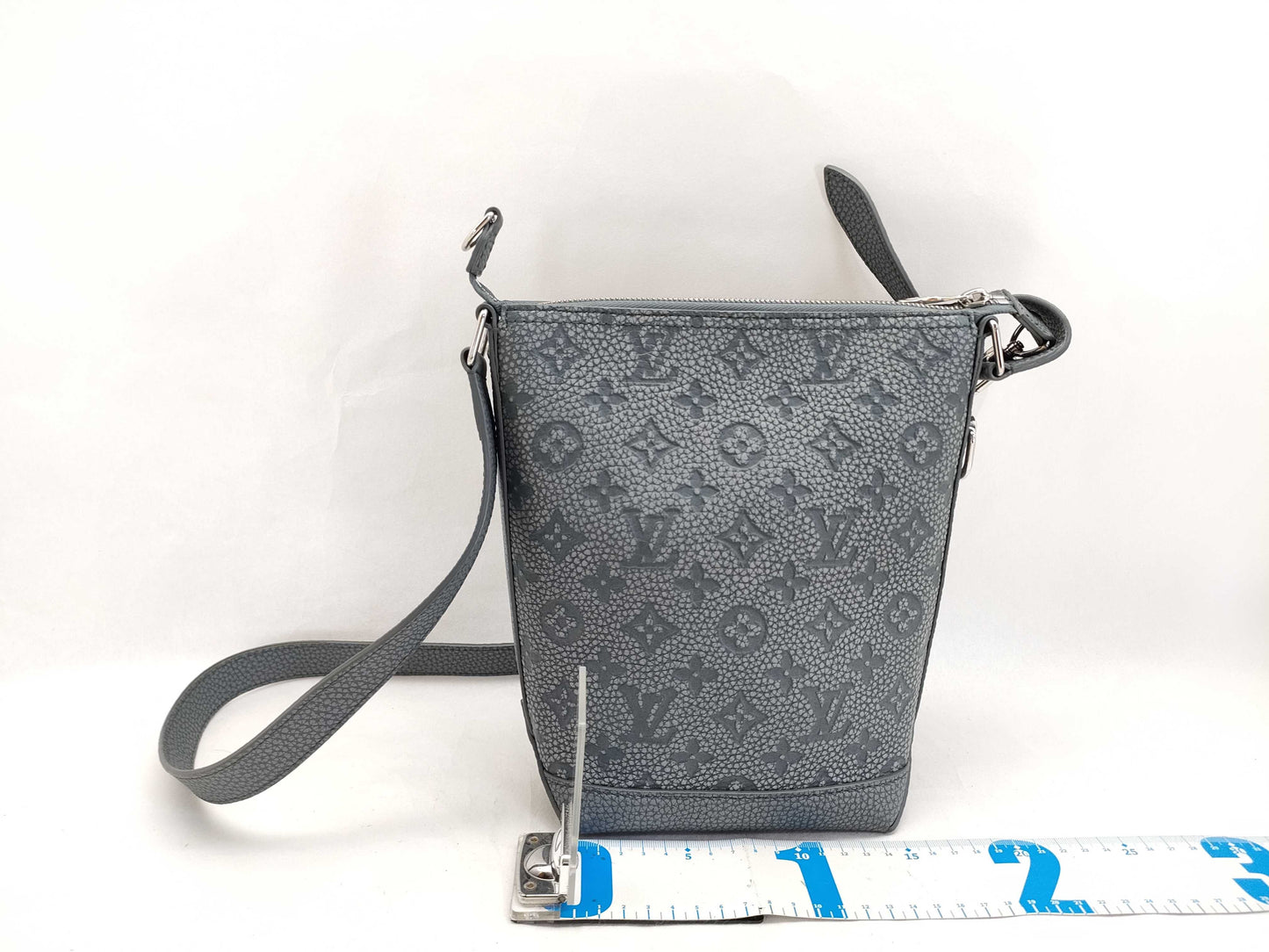 LOUIS VUITTON Louis Vuitton Climbing Hobo Shoulder Bag