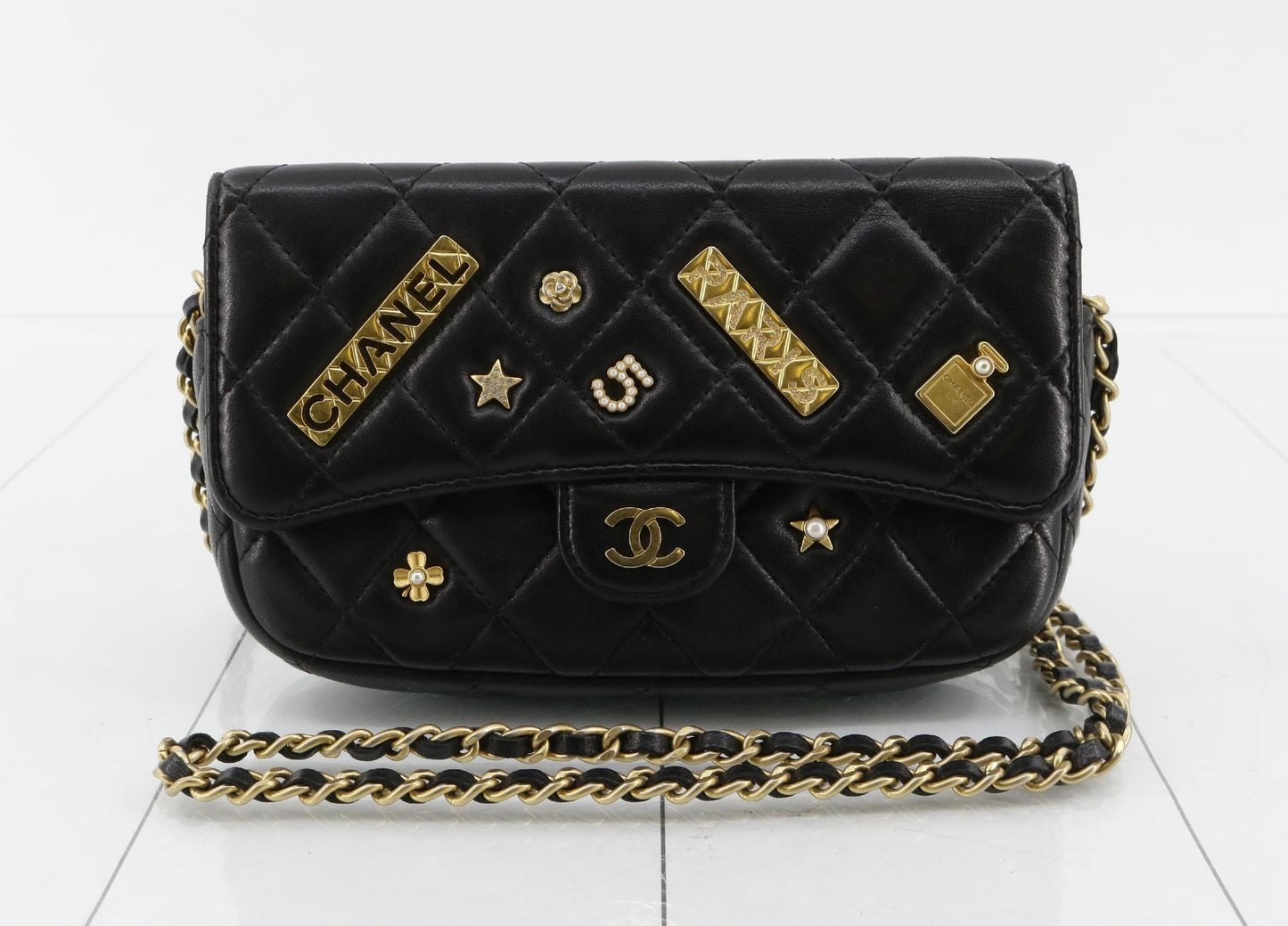CHANEL Matelasse Chain Wallet Black Charm No. 31 Shoulder Bag