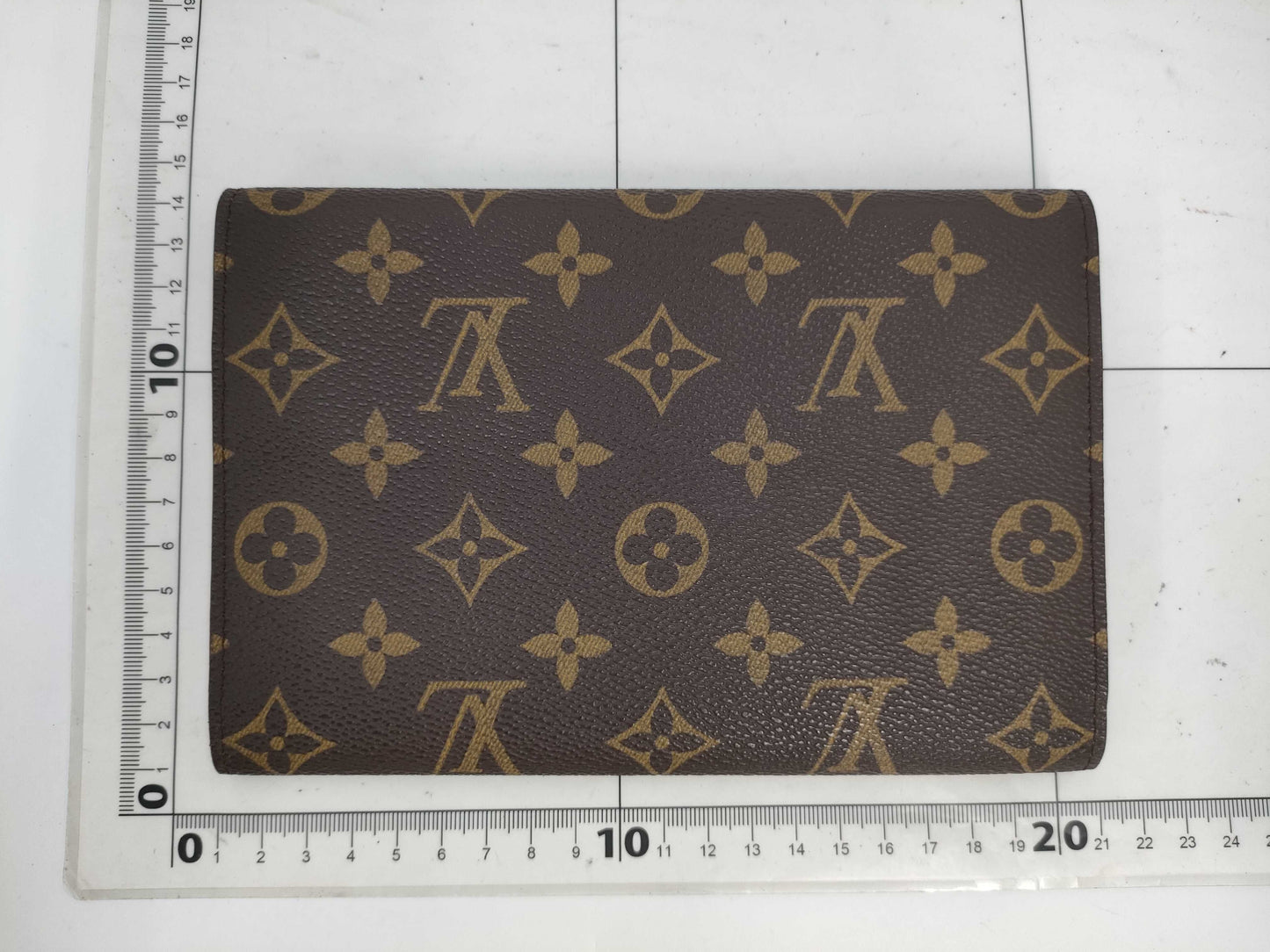 LOUIS VUITTON Monogram Wallet