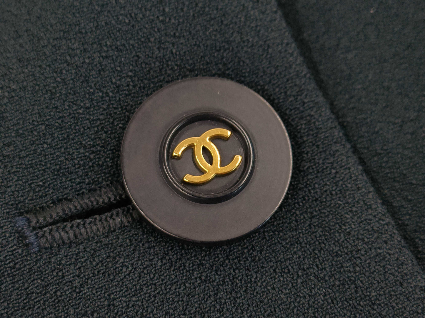 CHANEL outerwear size 40 jacket