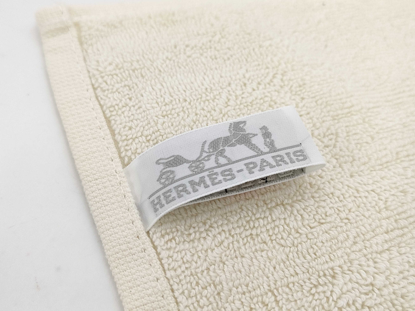 HERMES Hermes handkerchiefs and other apparel