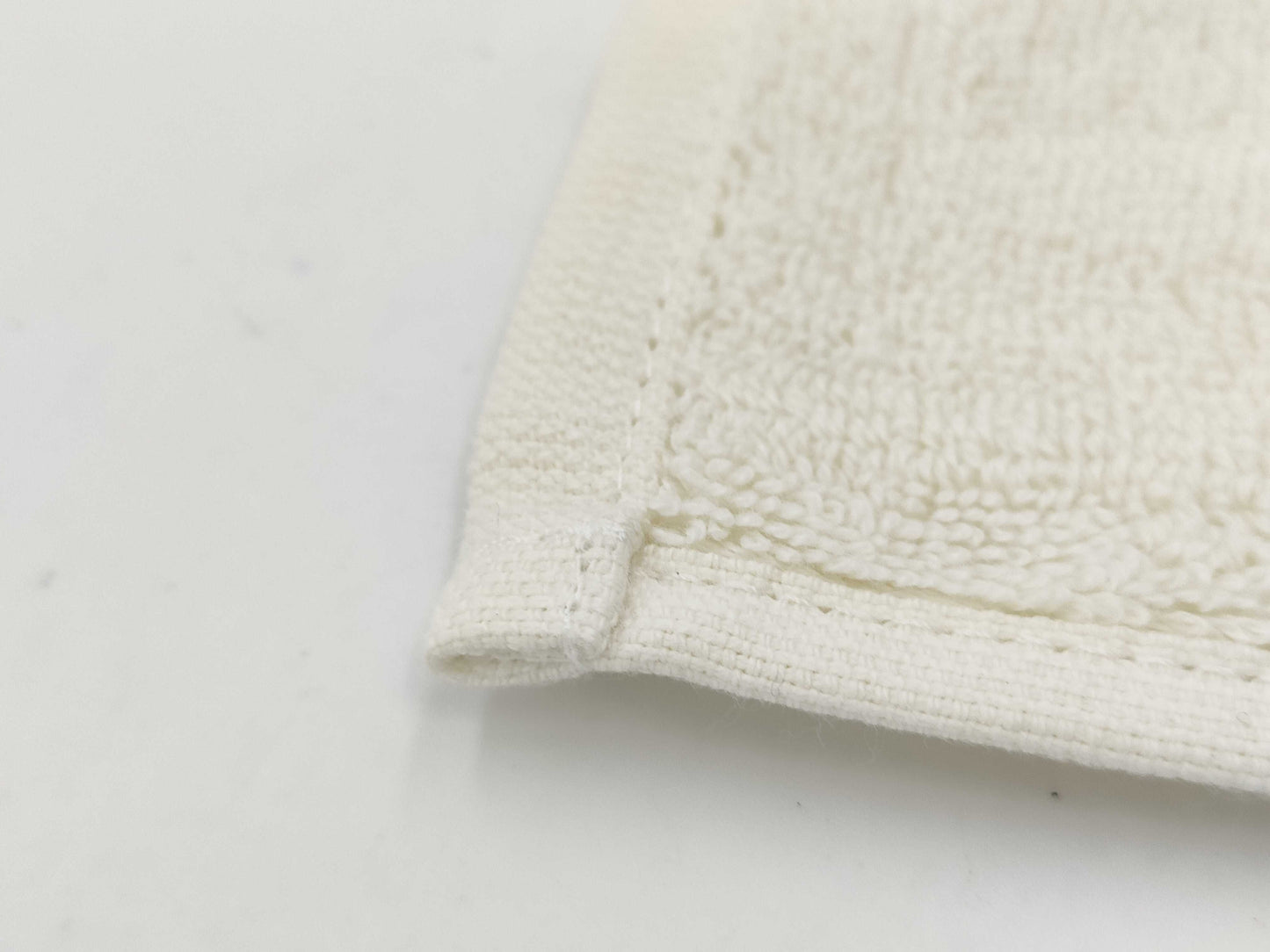 HERMES Hermes handkerchiefs and other apparel