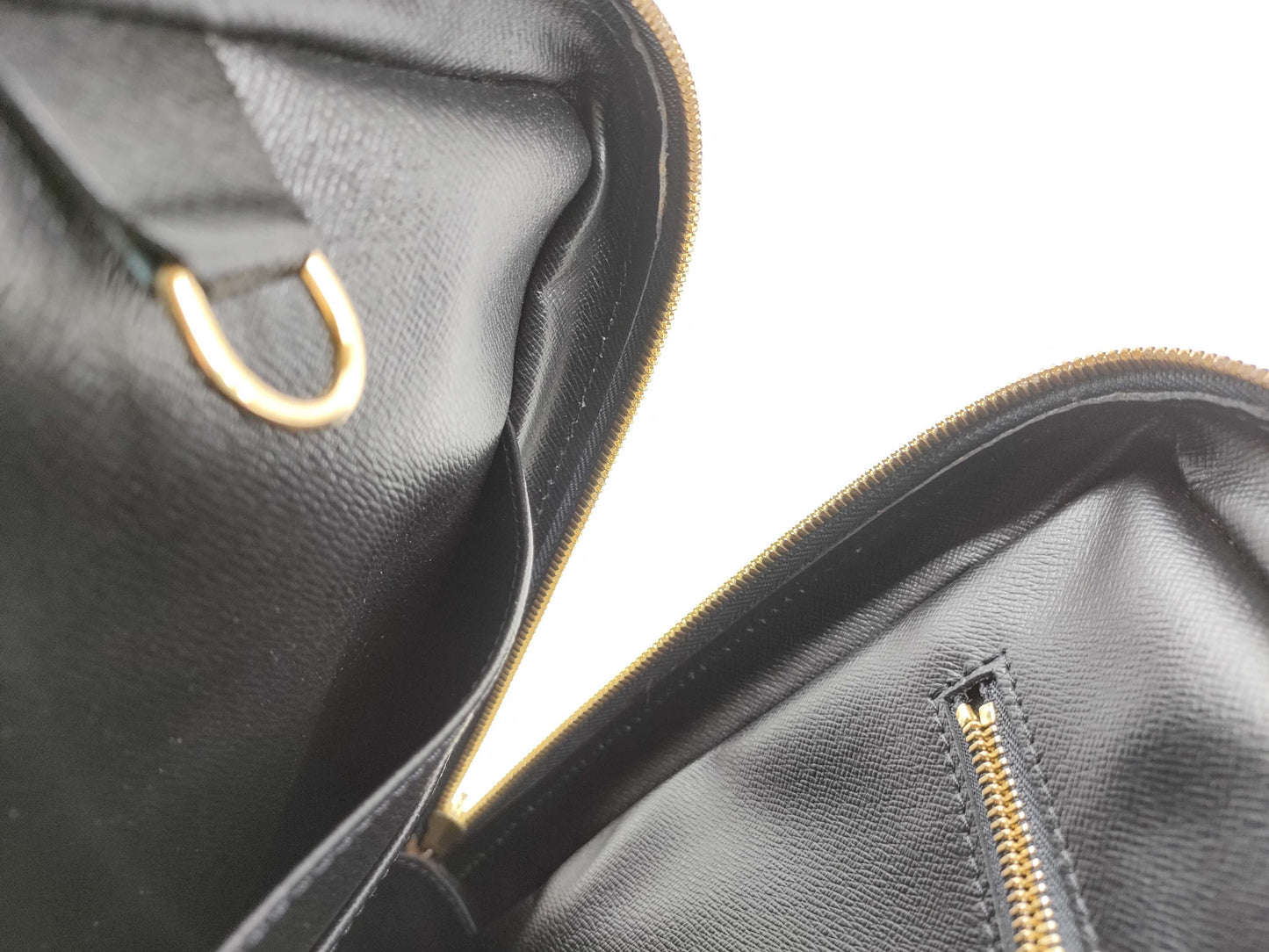 LOUIS VUITTON Epi PDV Business Bag BA2191