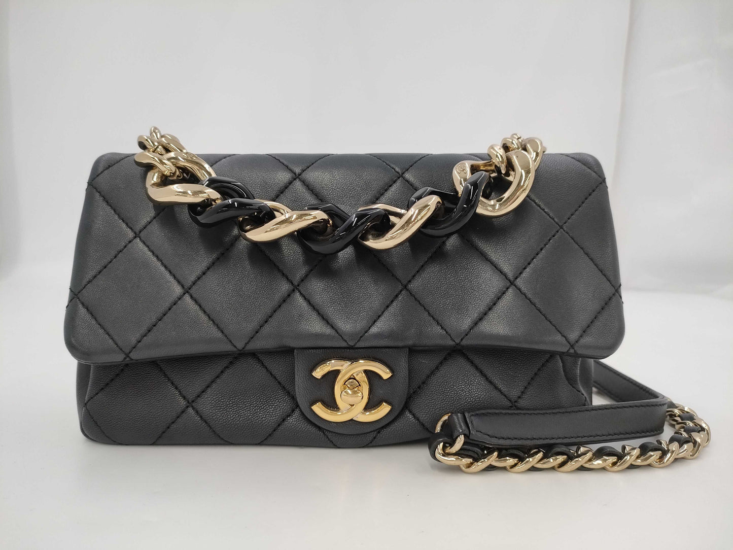 CHANEL CHANEL BAG MATELASSE LAMBSKIN FLAP CRUISE TOP HANDLE 2-WAY BAG NO.29 W/O CARD GHW Handbag