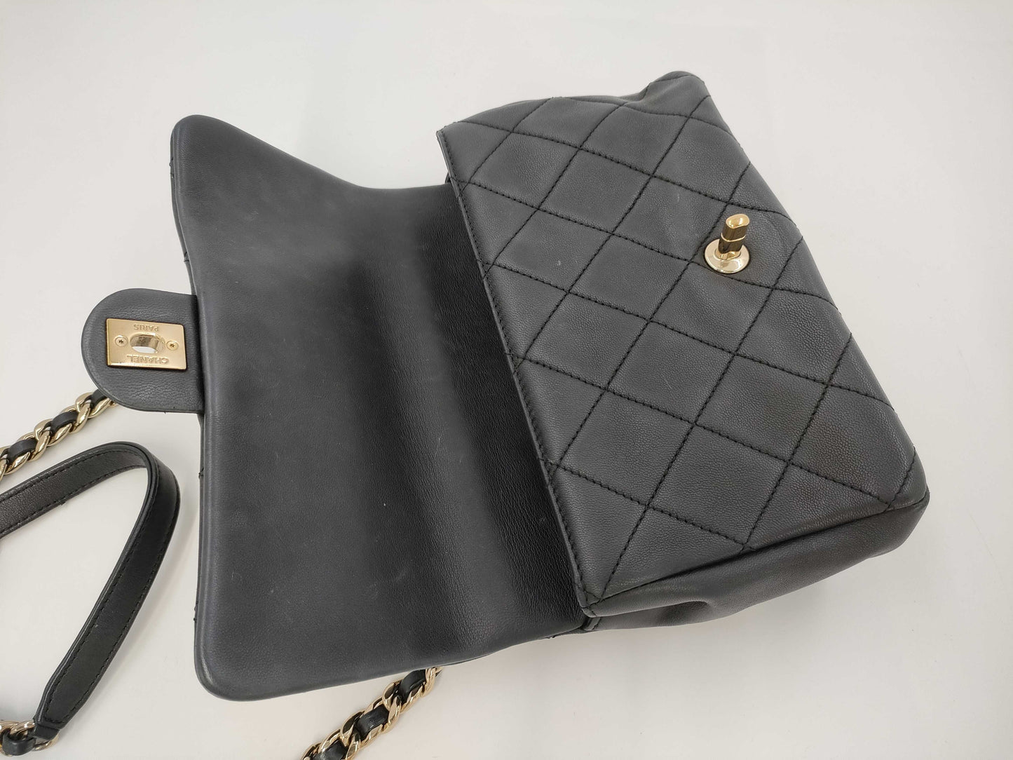 CHANEL CHANEL BAG MATELASSE LAMBSKIN FLAP CRUISE TOP HANDLE 2-WAY BAG NO.29 W/O CARD GHW Handbag