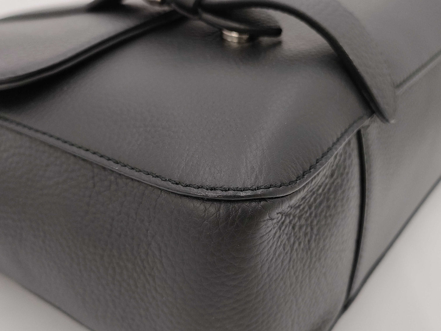 Alexander McQueen shoulder bag