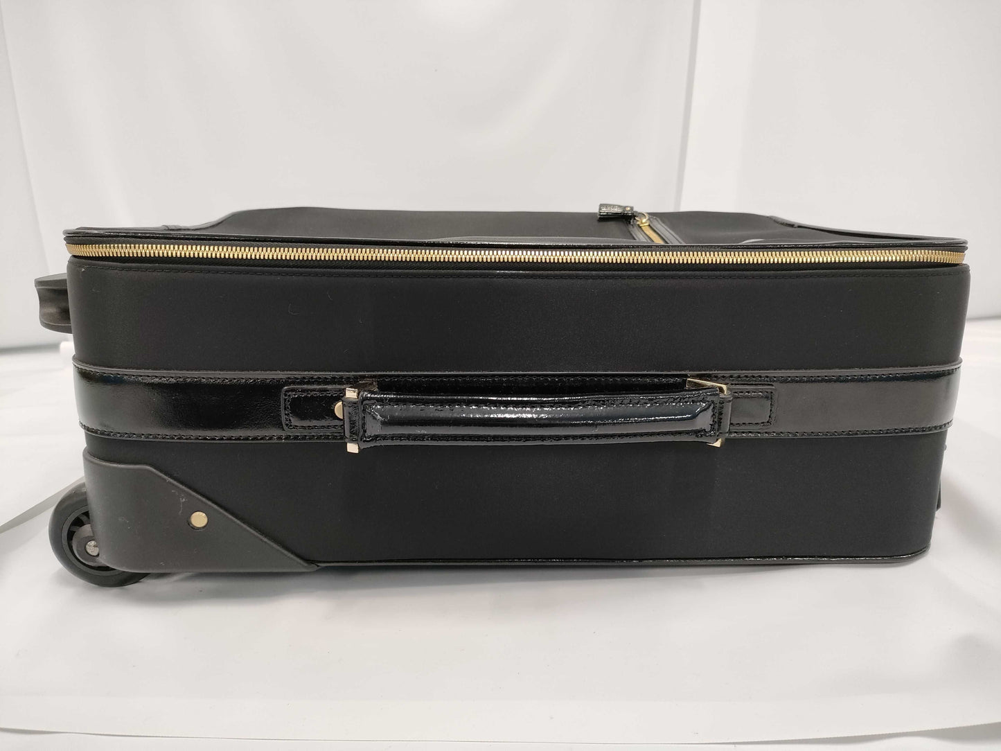 Anya Hindmarch brand bag, carry bag, carry bag