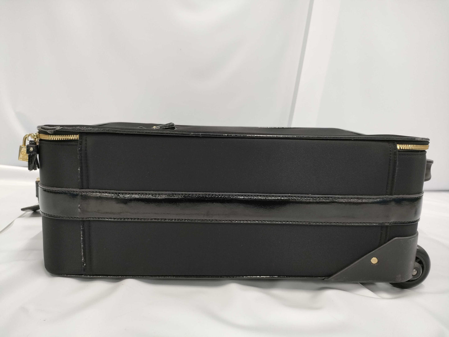 Anya Hindmarch brand bag, carry bag, carry bag