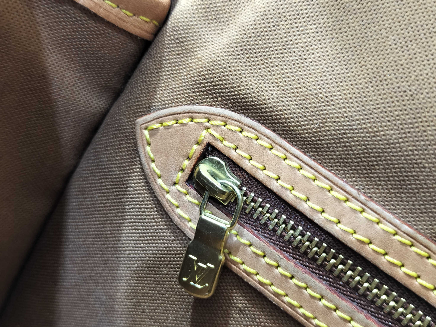 LOUIS VUITTON M42250 Monogram Sologne Shoulder Bag