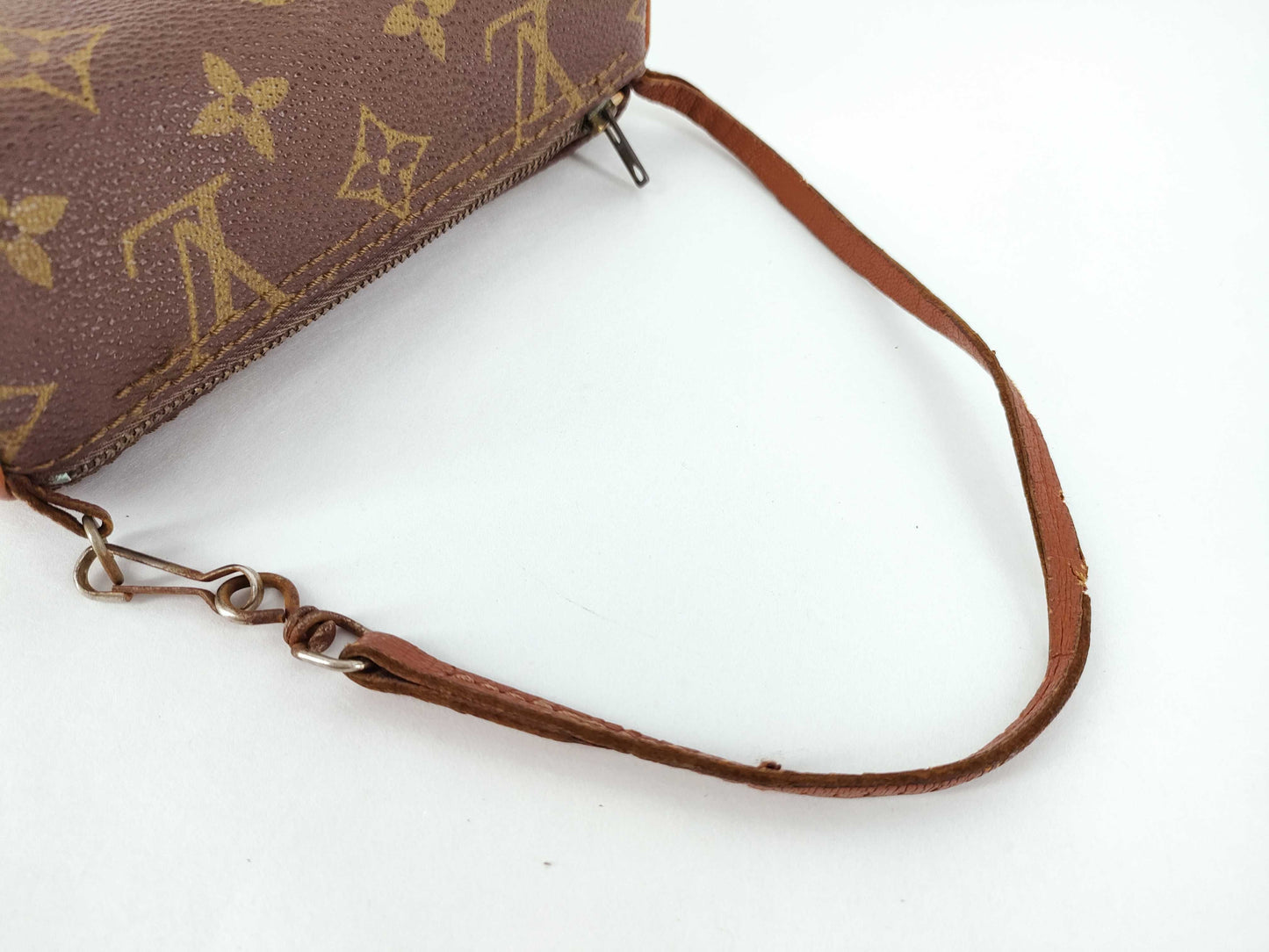 LOUIS VUITTON Monogram Papillon Pouch