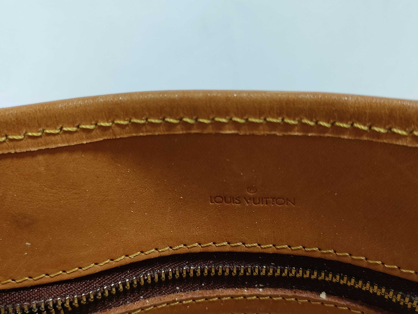 LOUIS VUITTON M42238 Monogram Louis Vuitton Monogram Bucket PM Handbag