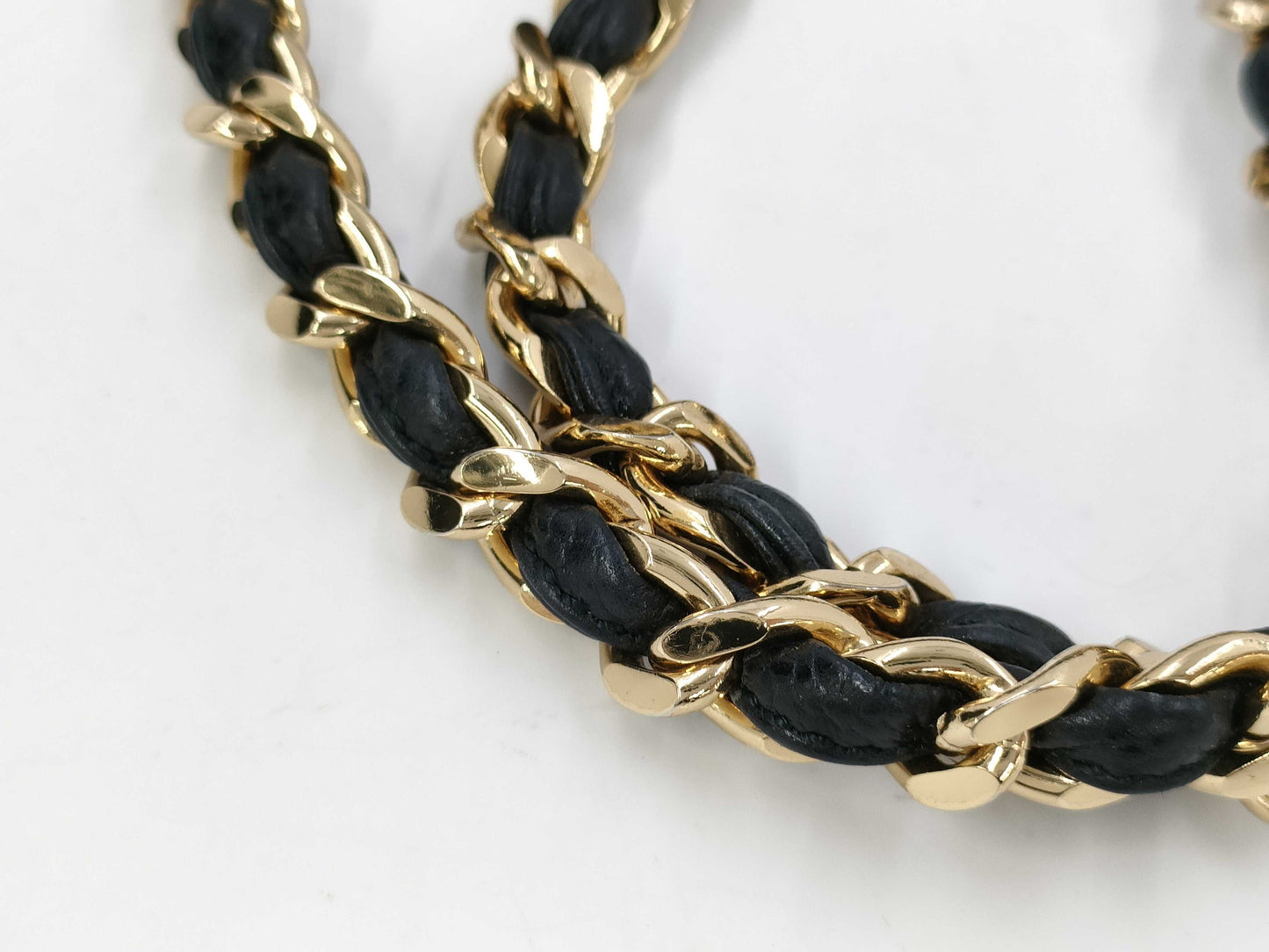 CHANEL Chevron Caviar Leather Chain Shoulder Bag in Black with Gold Hardware, 6877469, No. 6