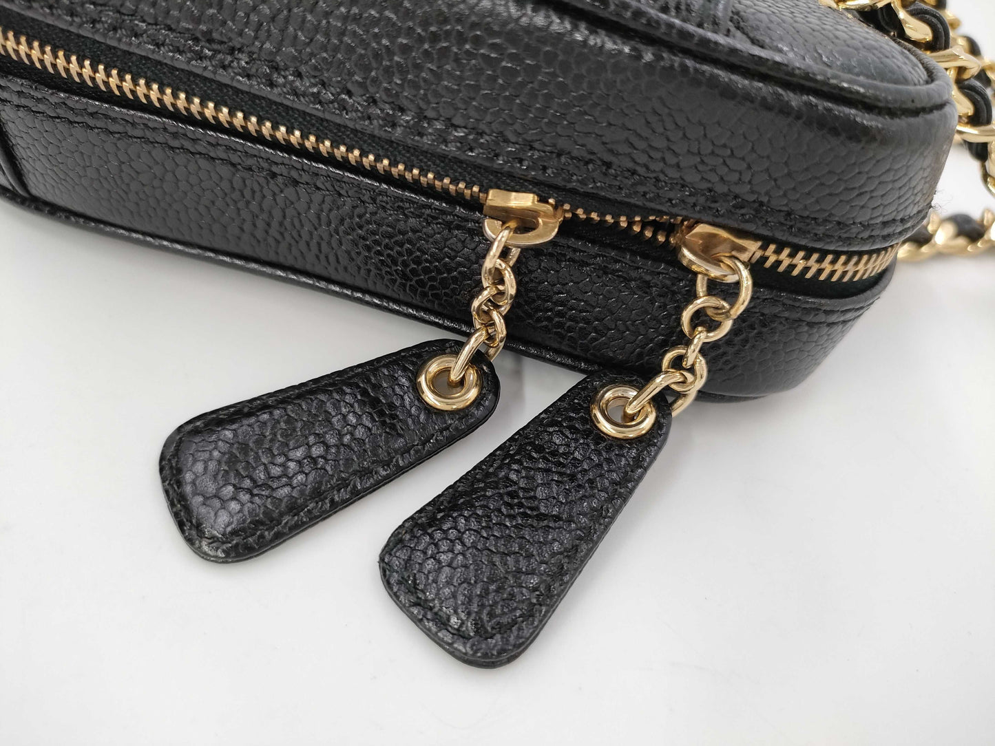 CHANEL Chevron Caviar Leather Chain Shoulder Bag in Black with Gold Hardware, 6877469, No. 6