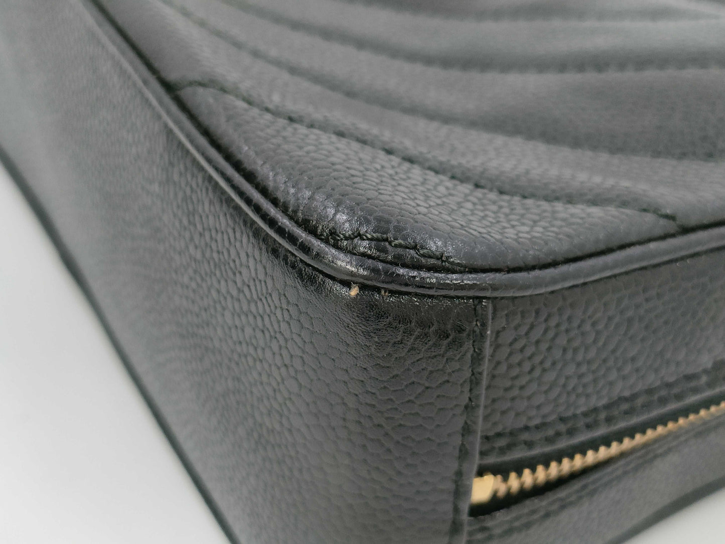 CHANEL Chevron Caviar Leather Chain Shoulder Bag in Black with Gold Hardware, 6877469, No. 6