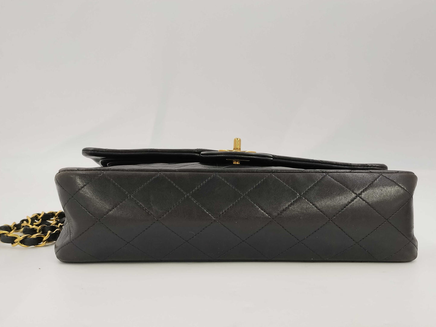 CHANEL Lambskin Matelasse Chain Shoulder Bag
