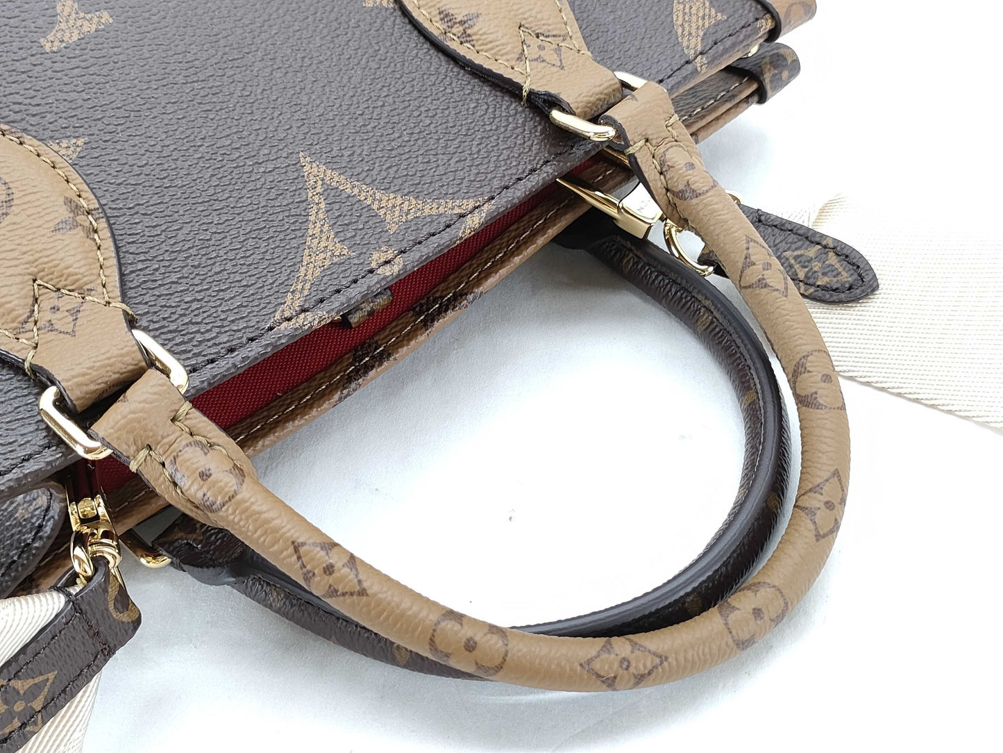 LOUIS VUITTON On the Go PM M46373 Tote Bag