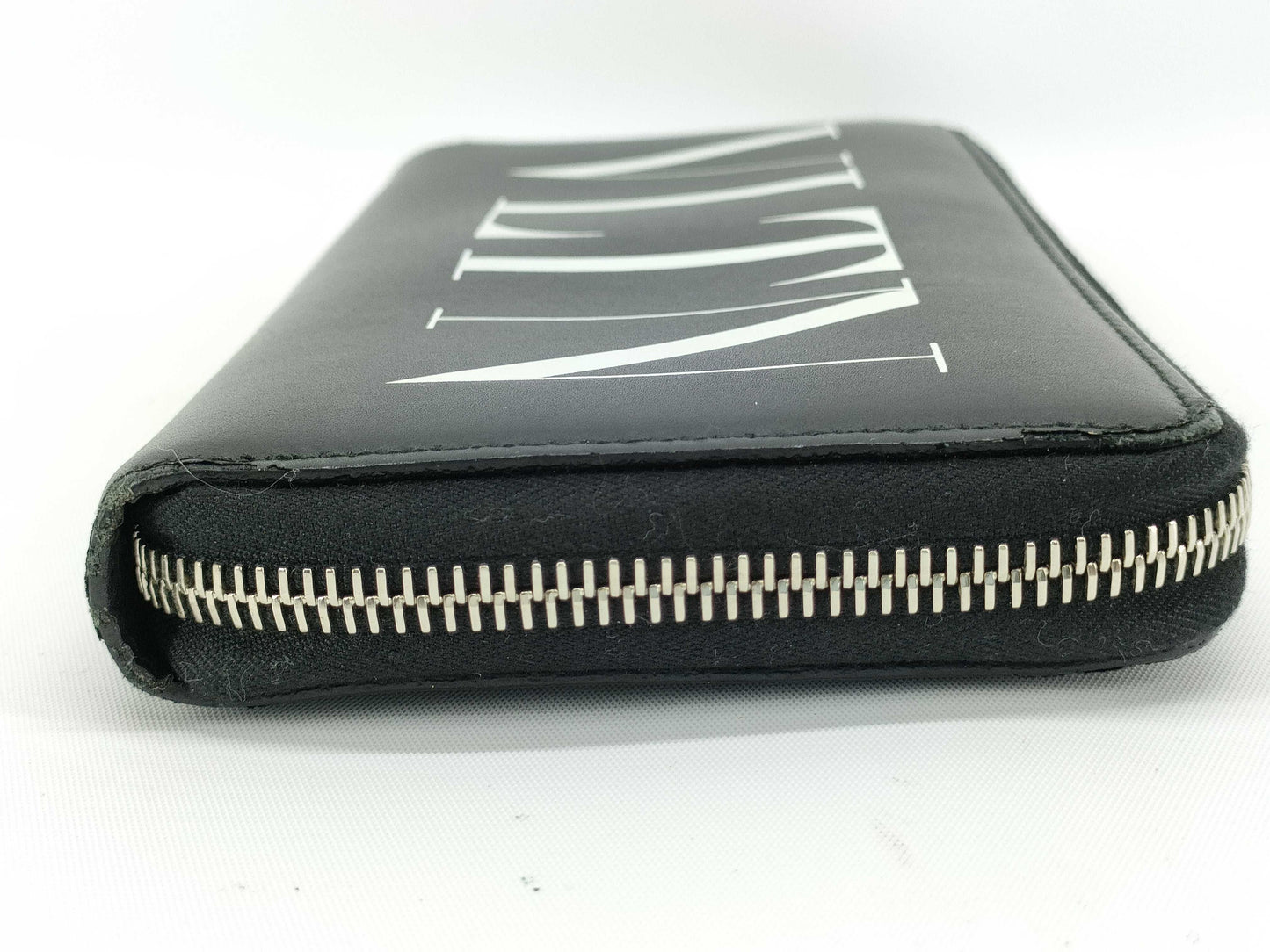 VALENTINO VLTN logo long wallet