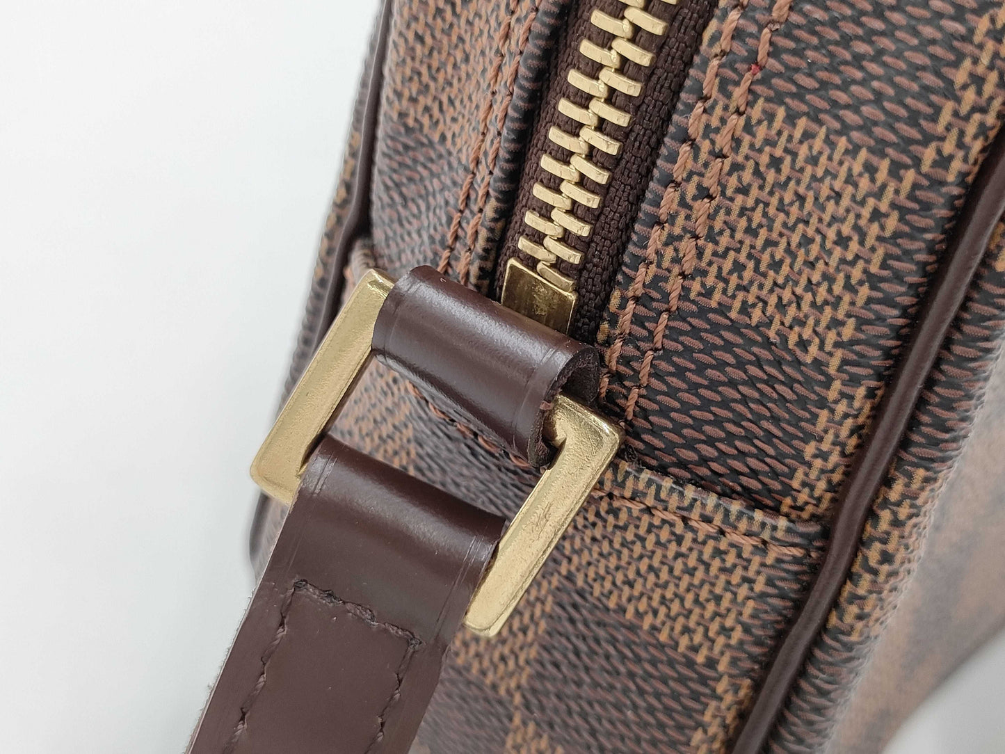 LOUIS VUITTON Damier Pochette Cite N48045 DU0094 Shoulder Bag
