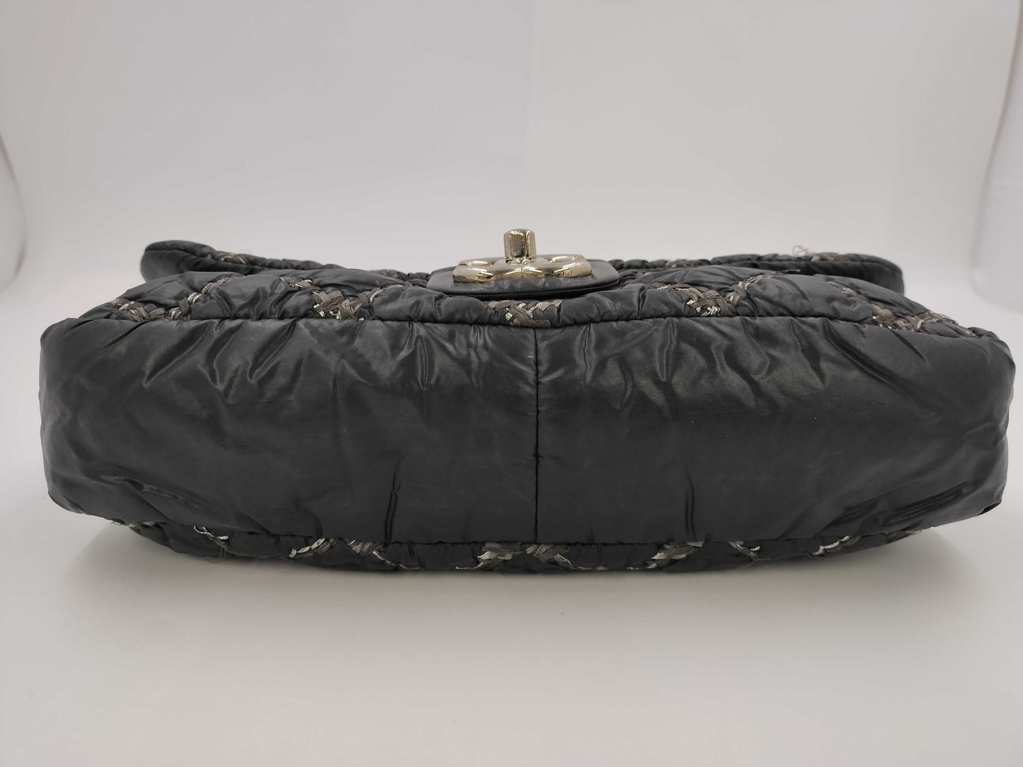 CHANEL Parisian Bubble Quilt Double Chain Shoulder Bag No. 14