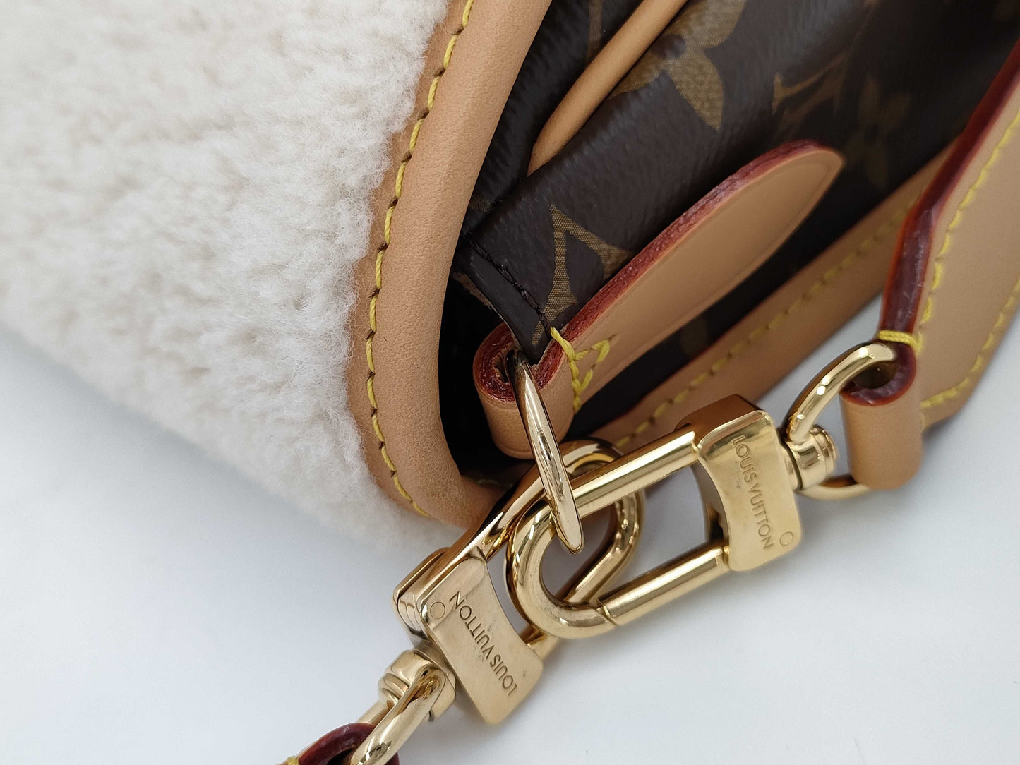 LOUIS VUITTON Louis Vuitton Diane Monogram Shoulder Bag Shoulder Bag
