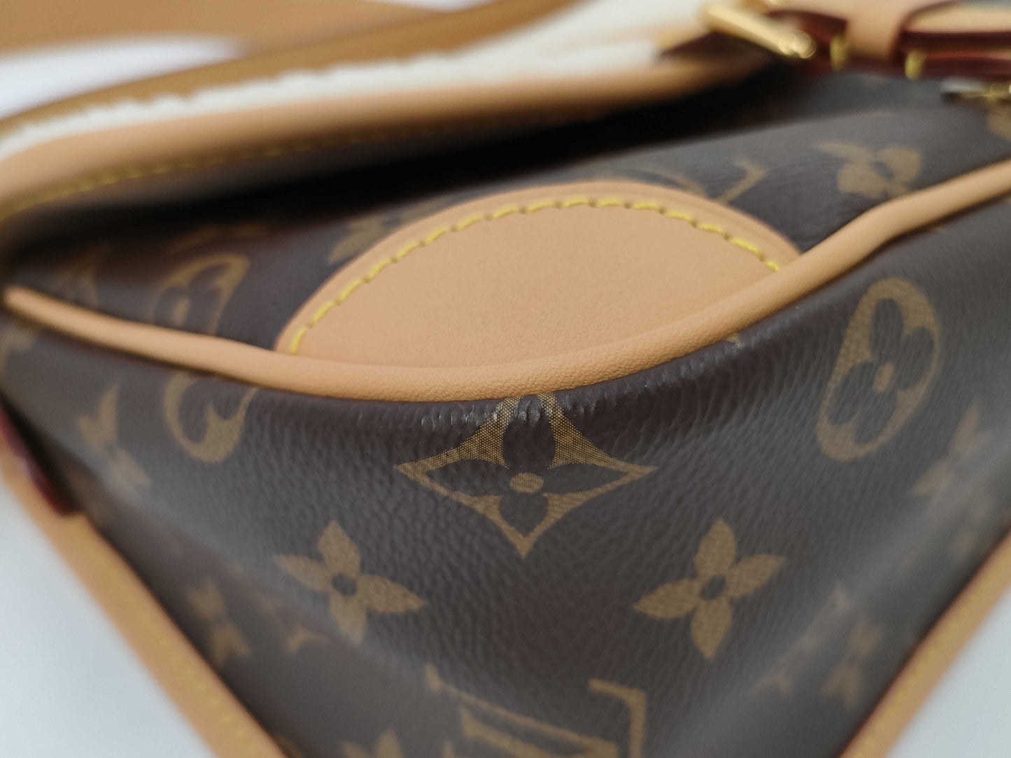 LOUIS VUITTON Louis Vuitton Diane Monogram Shoulder Bag Shoulder Bag