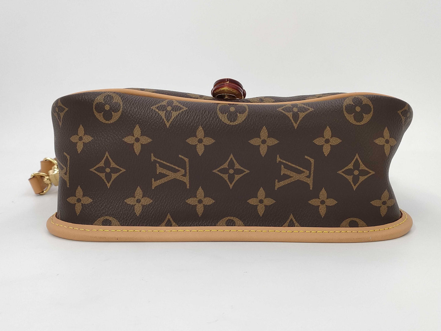 LOUIS VUITTON Louis Vuitton Diane Monogram Shoulder Bag Shoulder Bag
