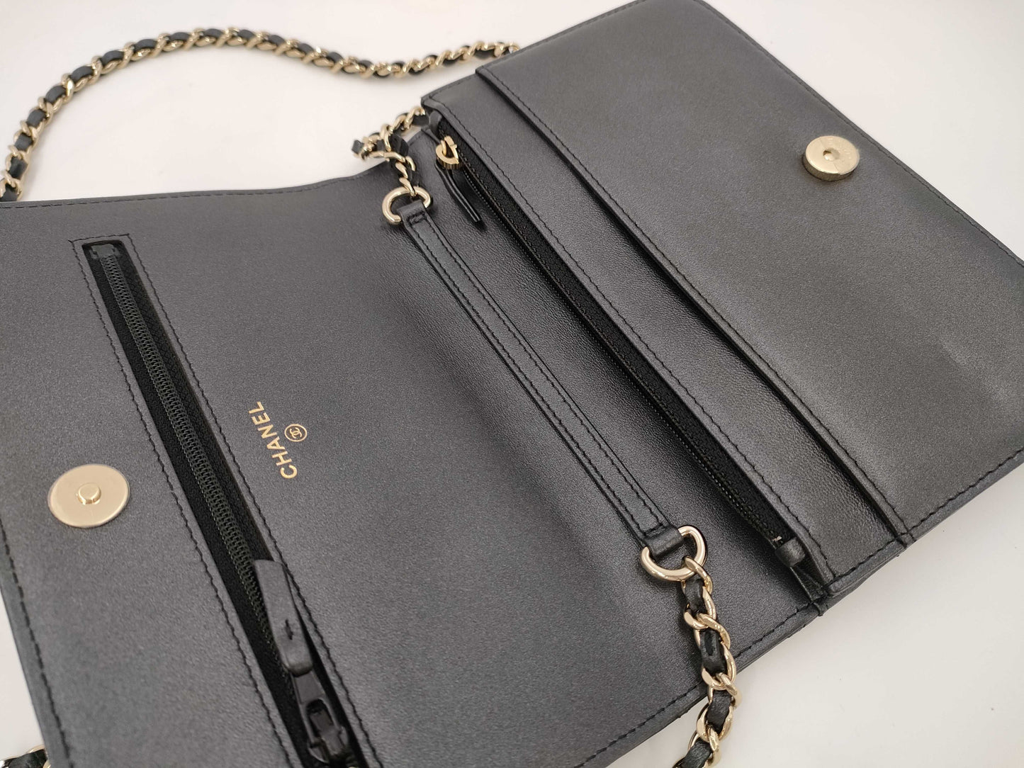CHANEL Matelasse Shoulder Bag Shoulder Bag