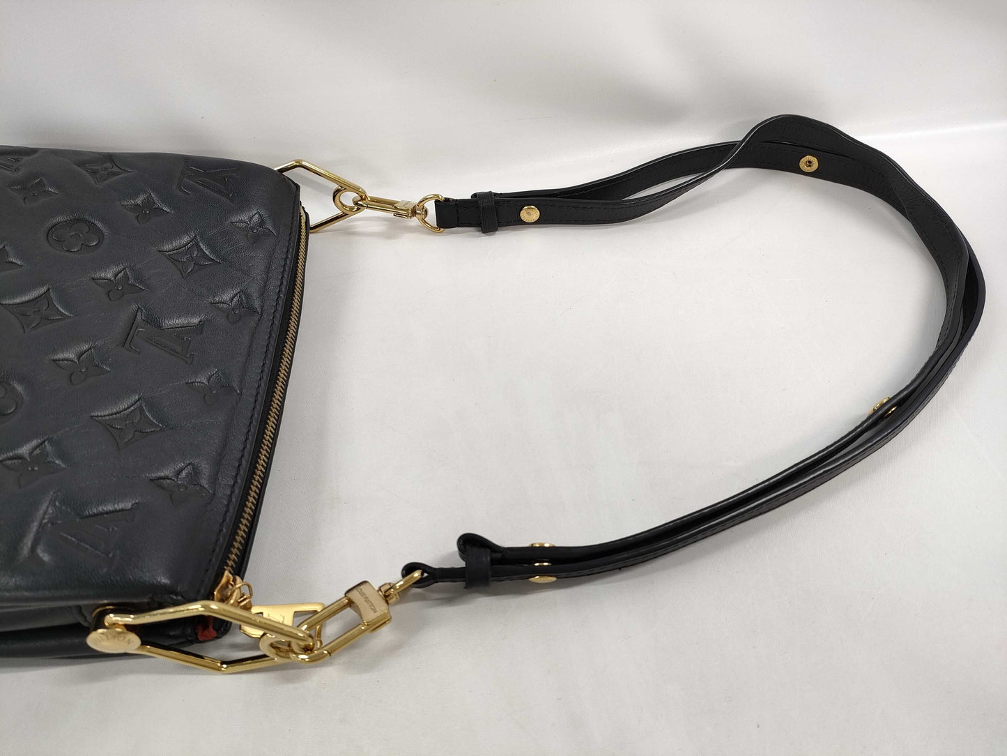 LOUIS VUITTON Coussin BB 2-Way Shoulder Bag, Black Leather with Gold Hardware, M21259, RFID, Shoulder Strap, Chain, Shoulder Bag