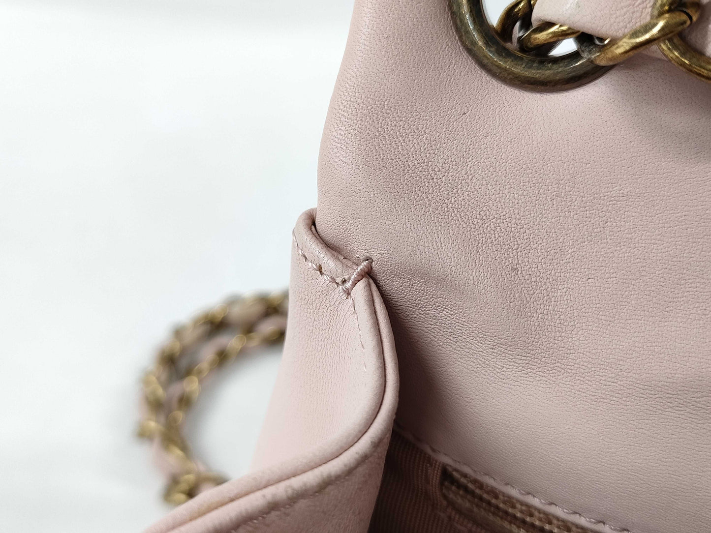 CHANEL Design Stitch Chain Shoulder Bag with Lambskin and Gold Hardware, 23078341, No Cards Included
