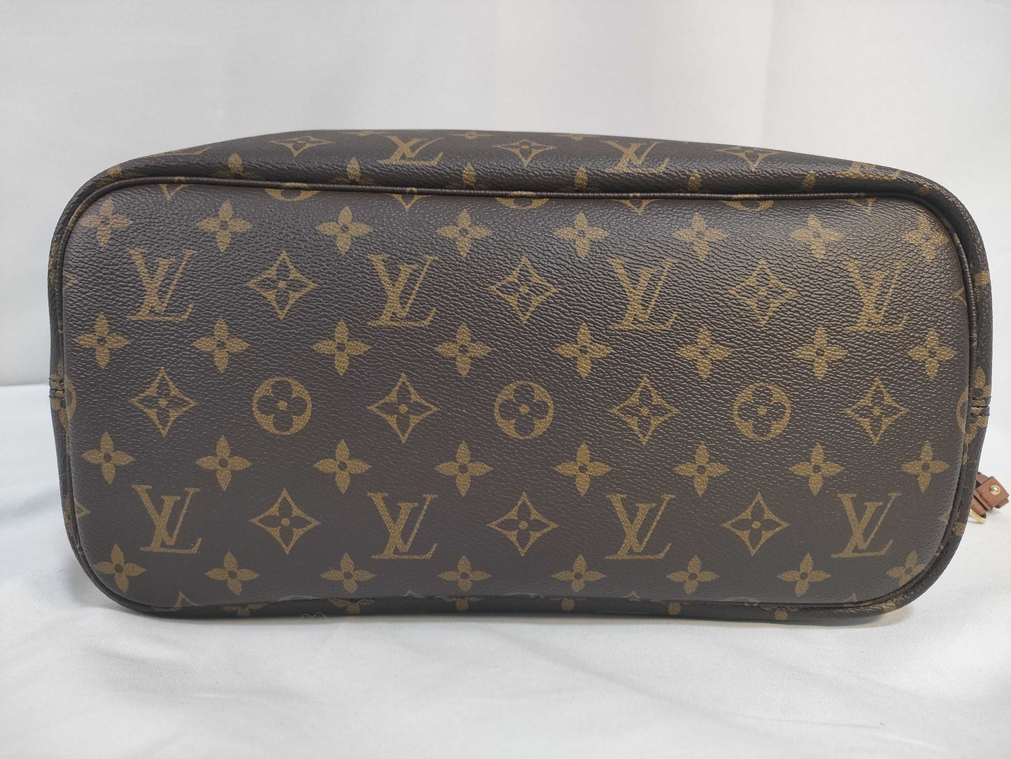 LOUIS VUITTON M12061 Monogram Reusable Neverfull Inside-Out MM Tote Bag with RFID Pouch