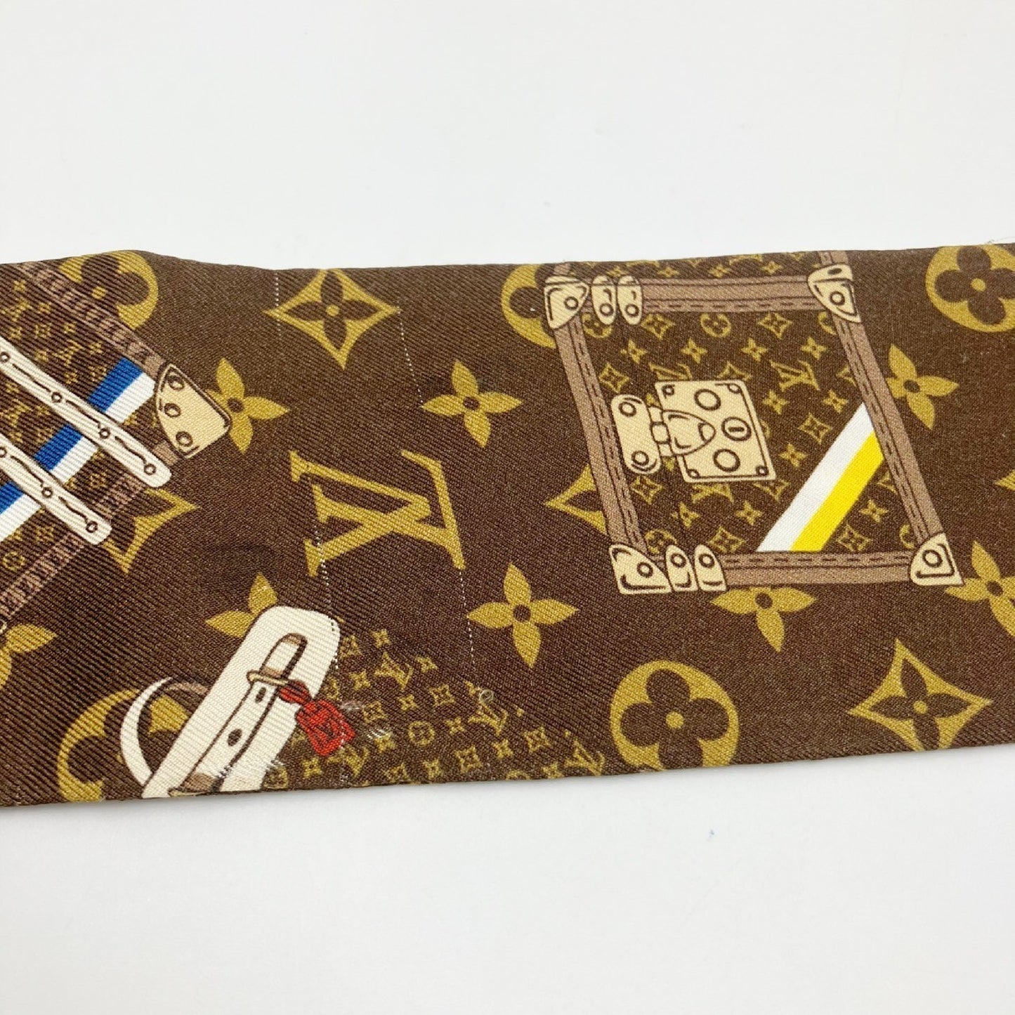 LOUIS VUITTON Bandeau Monogram Trunk Scarf