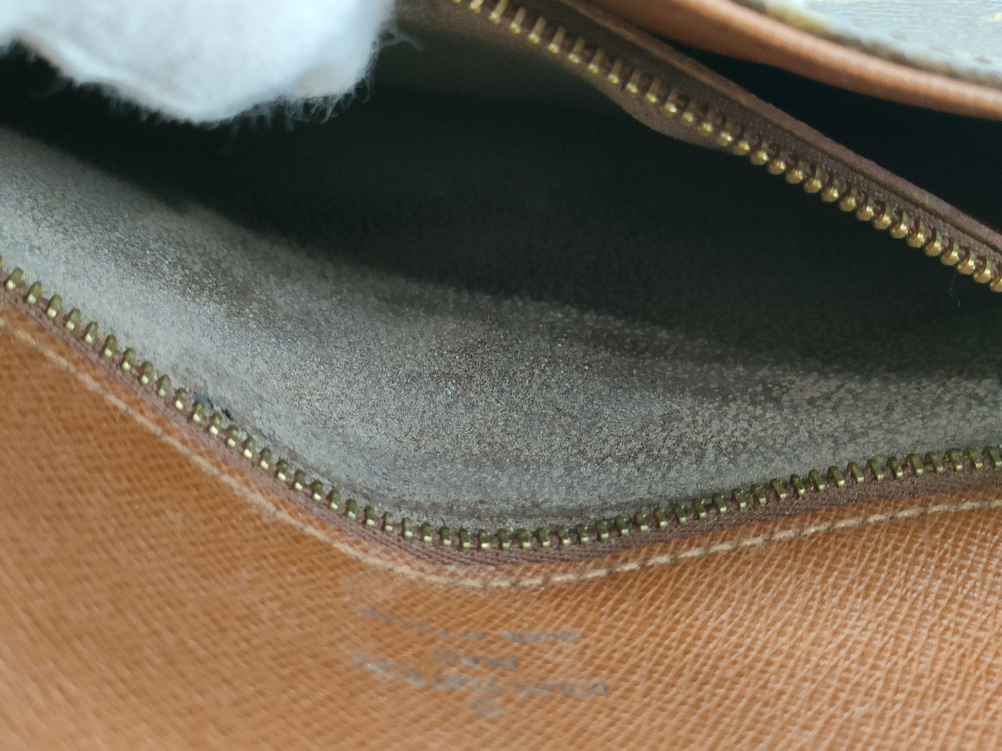 LOUIS VUITTON M51242 Monogram Saint-Cloud Shoulder Bag