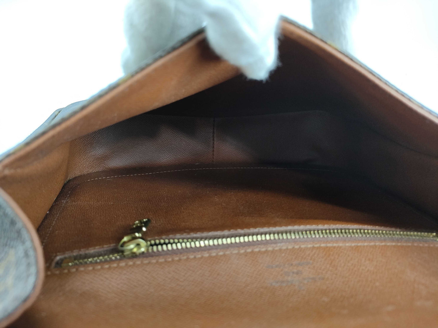 LOUIS VUITTON M51242 Monogram Saint-Cloud Shoulder Bag