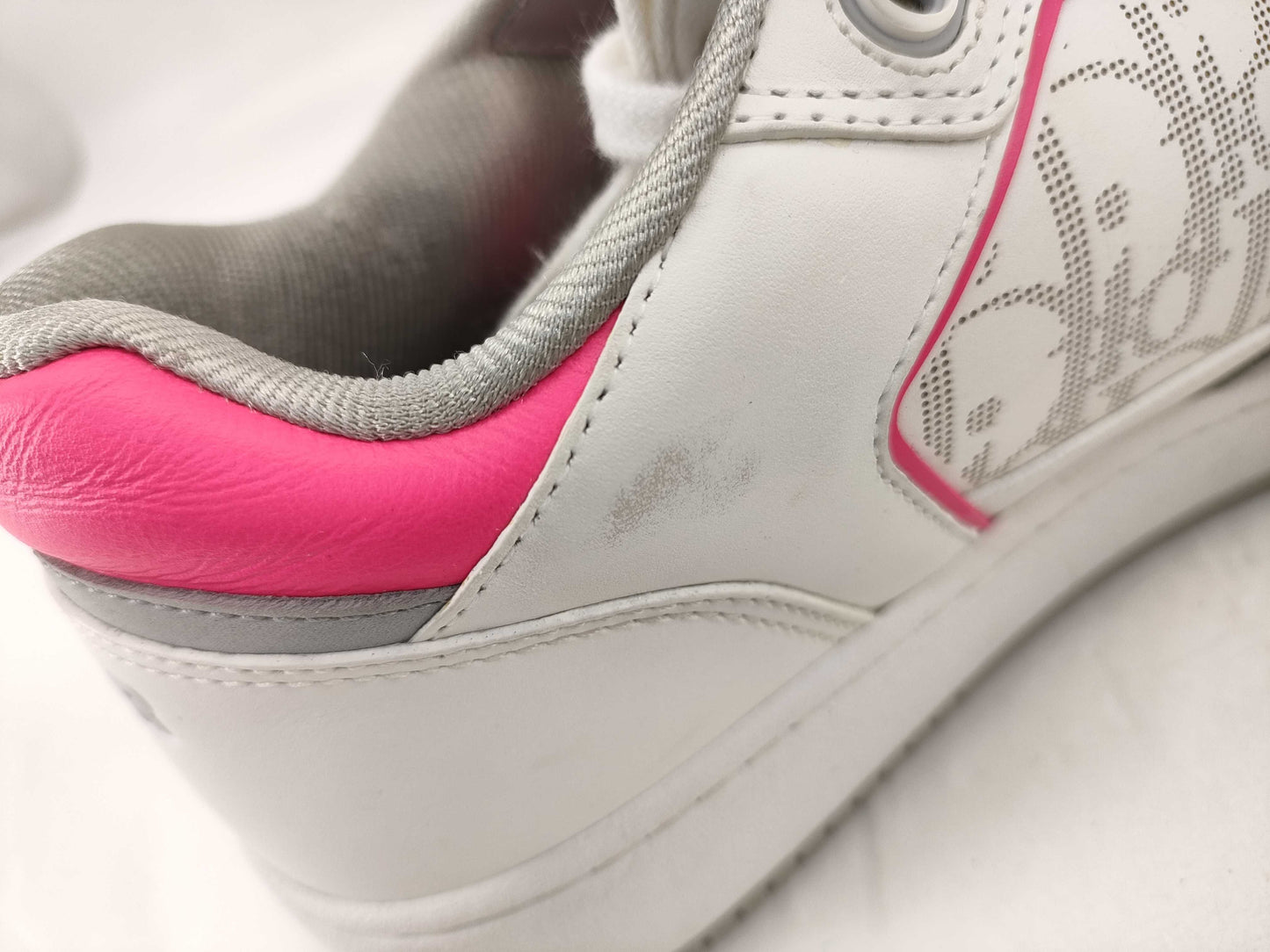 Dior Trotter Christian Dior Oblique Low-Top Sneakers, Size 41, White, FA0121